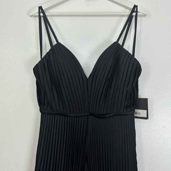 Stunning black Mac Duggal jumpsuit size 6 NWT🩷🖤🔥🔥🔥 - Picture 10 of 10